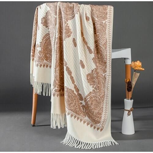 Luxury Brand Hot Drilling Cashmere Head Scarves Women Elegant Scarf And Warm Shawl Long Embroidery Stoles Bandana Scarf Hijab