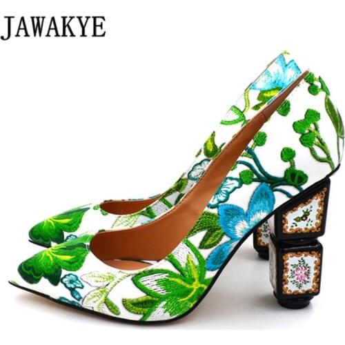 2018 Green Embroidered Strange Heel Shoes Women Pointed Toe Flower Pumps Lady Fashion Wedding Shoes