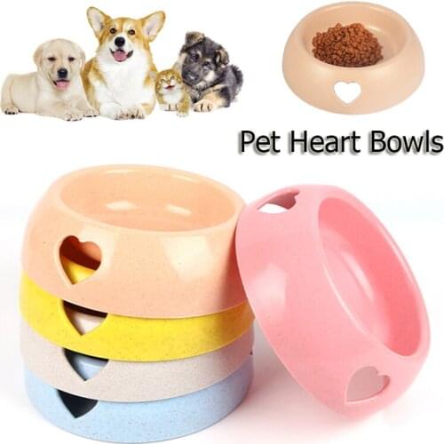 Food Grade Pet Bowls Cat Dog Feeders Bowl Plastic Love Hollow Pet Food Water Bowl Antiskid Leakproof Bowl Yellow/Pink/Blue/Beige