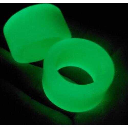 Exquisite luminous stone thumb ring