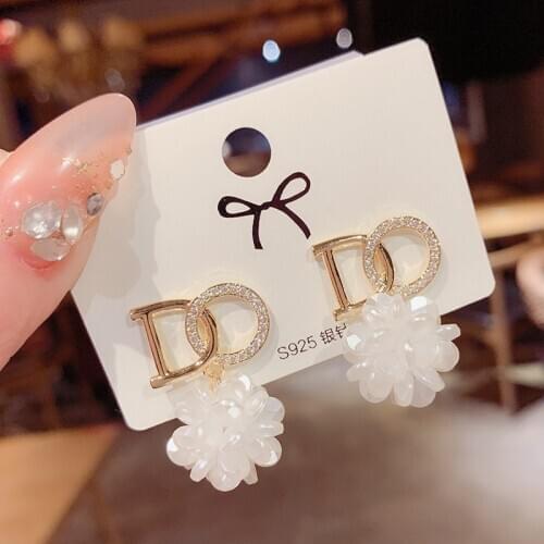 Womens Popular Jewelry Sweet Temperament Net Red Letter D Petal Ball Zircon Alloy Earrings
