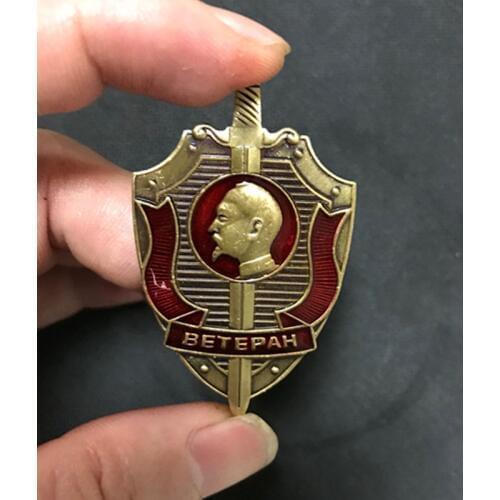 10 Pcs The BETEPAH KGB Soviet Russia army military badge gold plated colored soviet 53 x 32 mm collar badge