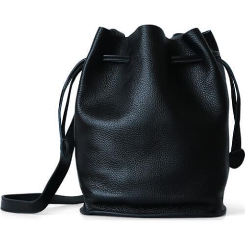 Famicare Women's Messenger Bags