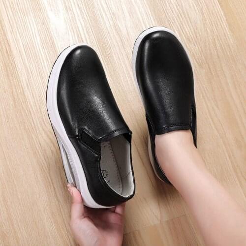 Wetrics Cushioning Shoes