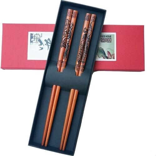 2Pairs/Lot Chinese Dragon and Phoenix Hand Carving Wooden Chopsticks For Wedding Couples Family Chopsticks Kitchen Tableware