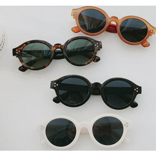 3-8 years 2019 NEW style Kids sunglasses Rivets Vintage Round baby sun glasses Beach UV400 Girls&boys eyewear Cute glasses n212