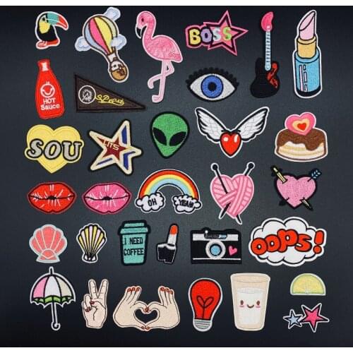 Guitar eye heart Patch for Clothing Iron on Embroidered Sewing Applique Cute Sew On Fabric Badge DIY Apparel Accessories