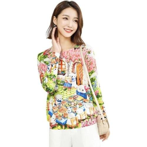 2020 autumn and winter new womens blouse pullover round neck cartoon printed sweater women loose knitted Christmas sweater