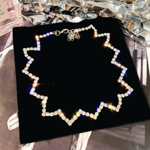 2019 Full Rhinestone Choker Necklaces for Women Bijoux Silver Color Ripple Crystal Necklaces Statement Jewelry Party Gifts