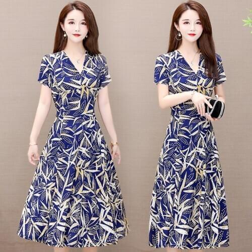 Summer new womens floral stretch dress large size 2XL 3XL 4XL 5XL 6XL slim slim temperament over the knee fashion lace dress