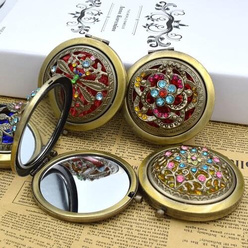 CSHOU217 Foldab Metal Bronze Makeup Mirror Hollow out round Pocket Mirror Portable Double Sided Retro Style Mirror Makeup Tools