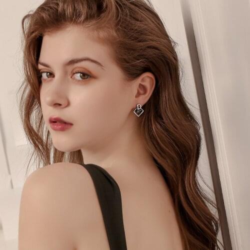 Dara Fashion Jewelry Square Letter D Earrings for Women 2021 Trendy