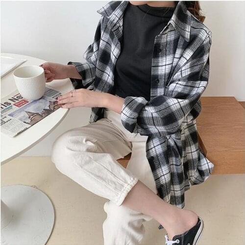 Loose Female Checked Shirt Women Spring Autumn Blouses Shirts Vintage Oversized Irregular Korean Plaid Wild Lady Tops CL827