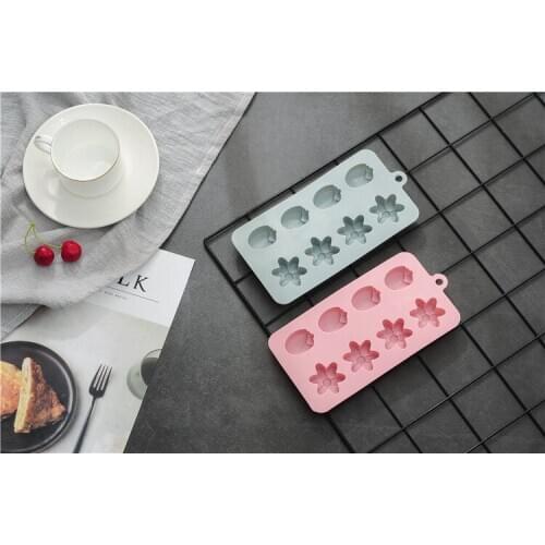 1PC Diy Tulip Flowers Handmade Soap Cake Baking Toast Bread Dessert Crystal Biscuits Silicone Cake Molds OK 1049