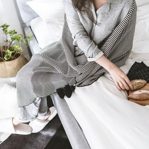 Black Soft Cotton Blanket Adults Crochet Thread Knitted Blankets Sleeping Bedspreads Air Conditioning Blanket For Babies Tassel