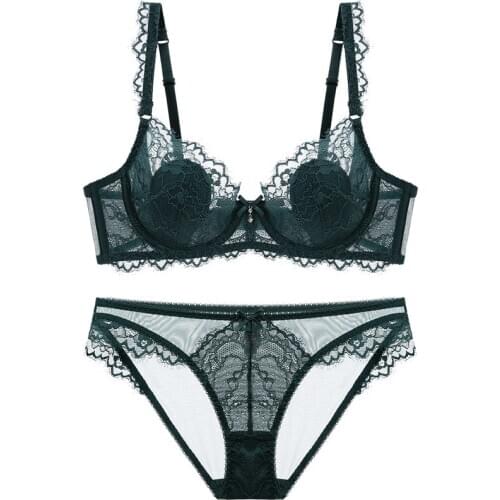 Factory Direct Sales European and American New Womens Bright Red Transparent Ultra-Thin Bra Sexy Lace Bra Set 9212