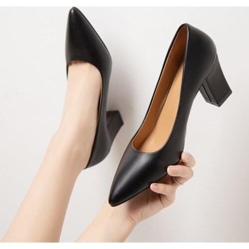 7 Cm Pointed Toe Square Heel Black High Heels Fashion Women Shoes Elegant Ladies Office Work Single Shoes Simple Casual Pumps