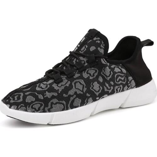 VOGEN Skateboarding Shoes