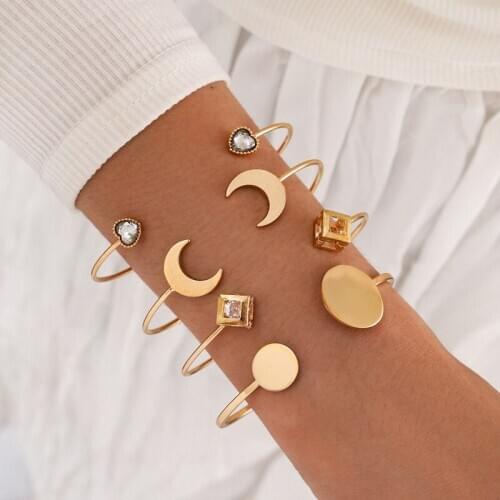 4 Pcs/Set Fashion Moon Crystal Heart Cuff Bracelets Set Bohemian Party Sequins Bangle Bracelets for Women Jewelry Accessories