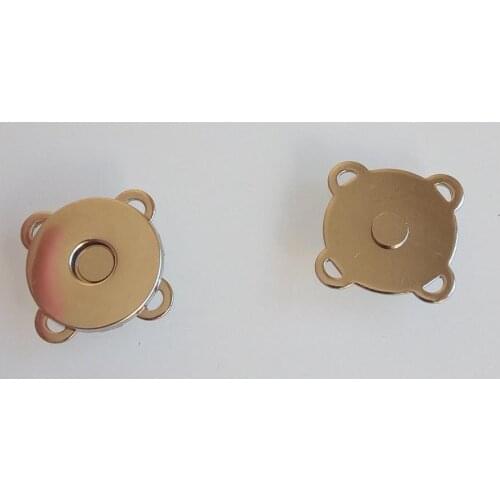 Silver can be planted magnet snap