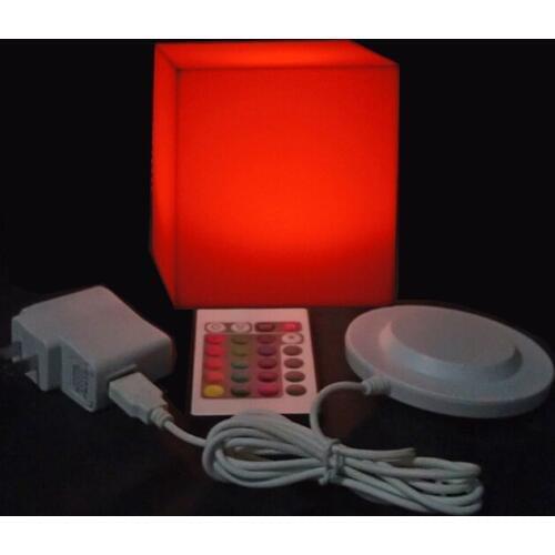 Diameter 13cm Magic Dice LED luminous square night light glowing decorative led cube lumineux table light for mood light 30pcs