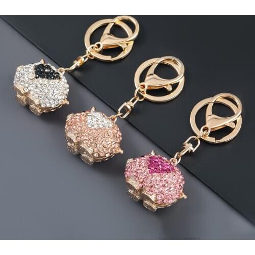 Crystal Ctue Animal Pig With Heart Keychain Women Bag Creative Design Girl Friend Pink Pendant Keychain Accessories