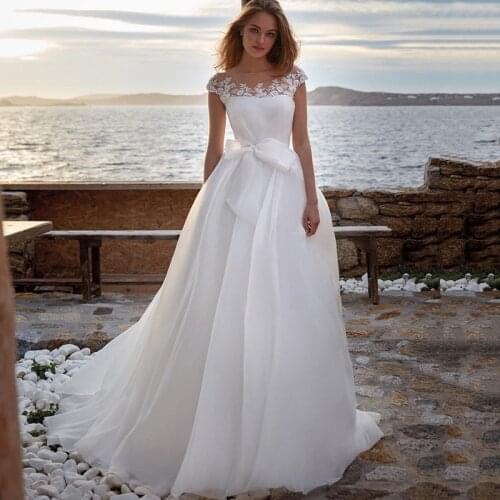 Fairy Beach Wedding Dress Bohemian White Lace Bridal Dresses with Shawl Boho Wedding Gowns Vintage Bow Vestido de Noiva Princess