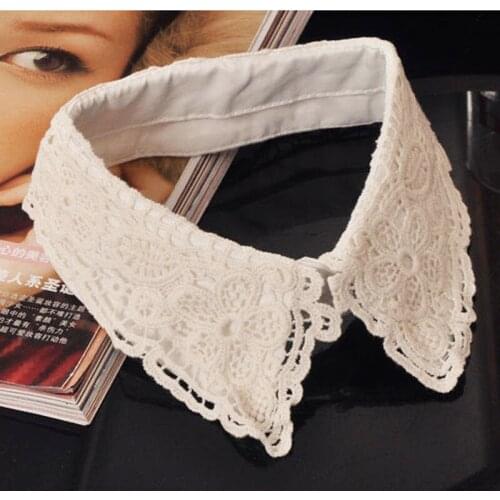 Women Sweater Shirt Tie Rhinestone Pearl Bead Neckline Fake Collar Embroidery Lace Detachable False Collar Lapel Blouses Tops