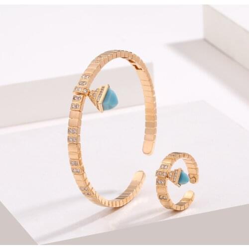 2021 Classic Women Fashion 2 Pcs Bracelet & Ring Set Simple Candy Color Stone Design Gold Open Cuff Bangle Ring Jewelry Set