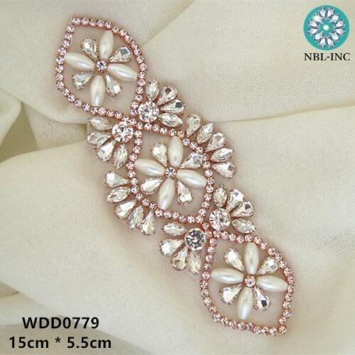 30PCS) Wholesale hand beaded bridal clear crystal rhinestone pearl applique for wedding dresses WDD0779