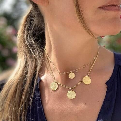 2 Pcs/Set Fashion Multilayer Necklace Simple Round Virgin Mary Pendant Necklace Set Ladies Beach Choker Charm Party Jewelry