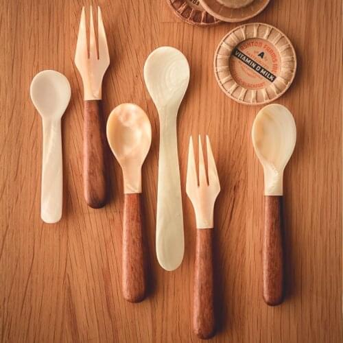 Creative Natural Shell Pear Flower Wood Polishing Stitching Small Spoon Ice Cream Ice Cream Cake Home Cute Fork