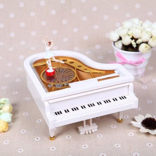 Piano Music Box Creative Friends Couple Birthday Gift Hand Cranked Rotating Girls Music Box DIY Musical Movement Music Case