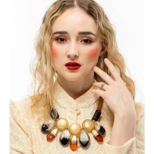 Colorful Resin Big Pendant Necklace for Women Florate Brand Jewelry Gold Color Chain Statement Chunky Necklace