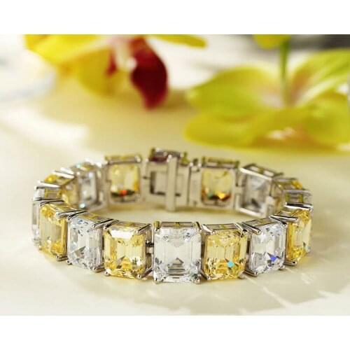 Luxury Bracelet inlaid with high carbon diamond womens European and American S925 Sterling Silver Bracelet womens jewelry