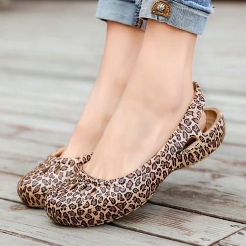 JiaoShangMi Women's Clogs