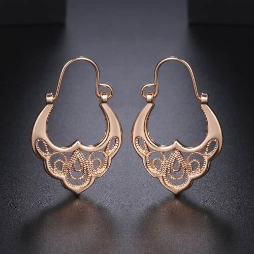 Vintage Woman Hoop Earring Korean Fashion Unusual Hanging Drop Earring Luxury Hollow Flower 585 Rose Gold 2021 Trend Daily Fine