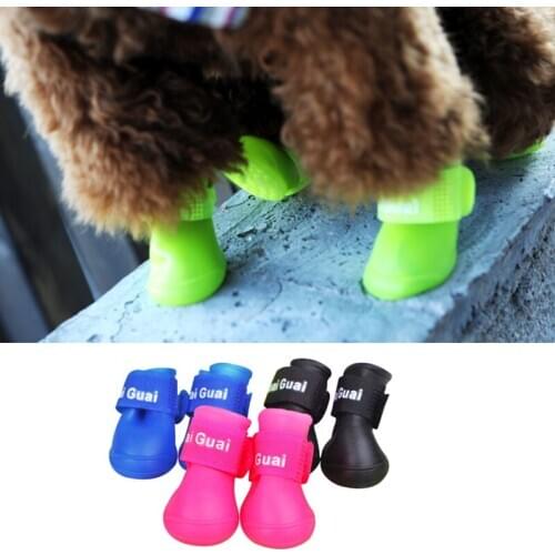 4PCS/Set Waterproof Outdoor Pet Dog Shoes Anti Slip Dogs Socks for Chihuahua Rubber Summer Rain Pet Boots Winter Pet Rain Shoes