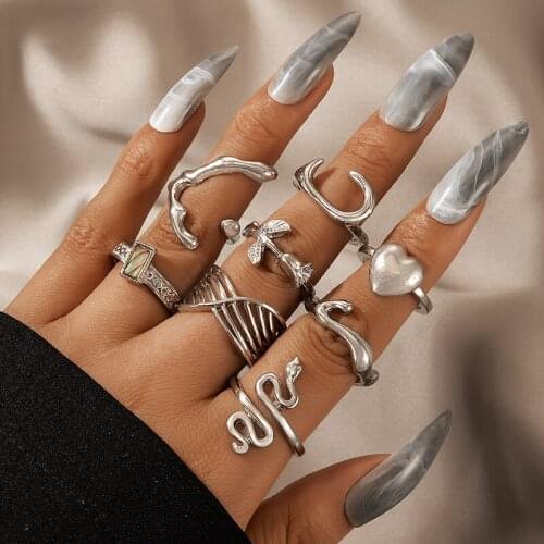 Tocona 8pcs/sets Vintage Silver Color Snake Heart Joint Ring Sets for Women Roseflowers Geometry Party Jewelry Anillo 19695