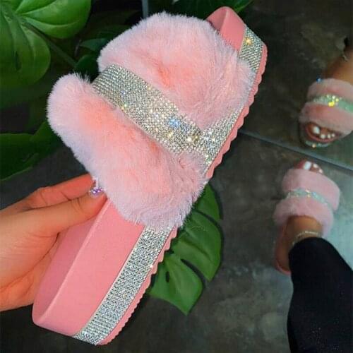 2020 new Bling Womens Plush Slippers Fur Slides Rhinestones Outdoor Flat Women Platform Sandals Fluffy Casual Shoes Furry Slide