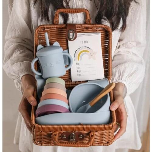 Baby Tableware 8PCS/Set Vintage Box Silicone Bib Cat Cup Silicone Bowl Spoon Baby Rattle Non-Slip Crockery BPA Free Baby Product