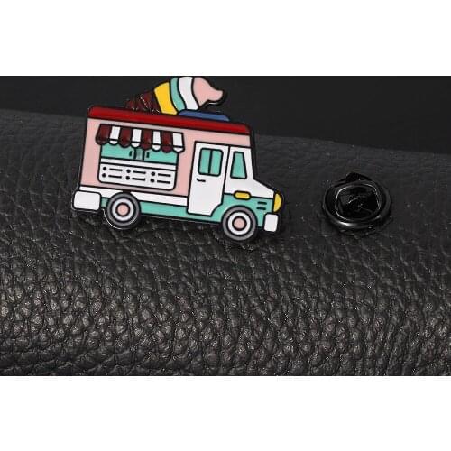 Ice Cream Truck Brooch Funny Ice Cream Lover Cartoon Pink Car Sweet Lapel Enamel Pin For Women Girl Charm Jewelry