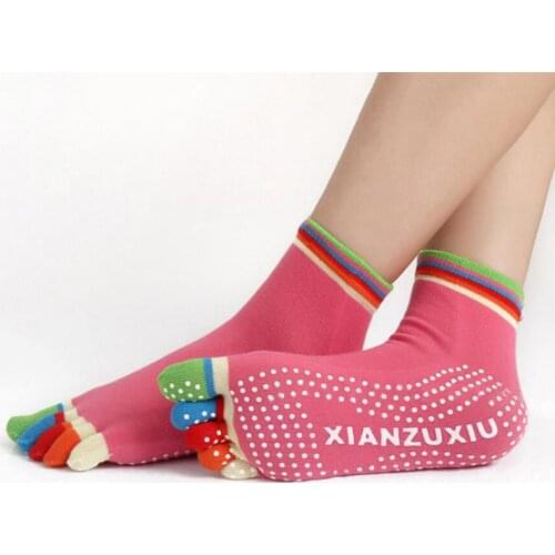1Pair New Delicate Anti-Slip Women Yoga Socks Ankle Grip Durable Colorful Five Fingers Cotton Yoga Socks