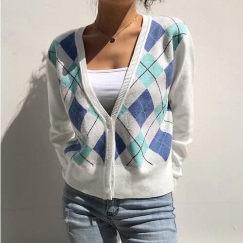 Cropped Cardigan 2020 Autumn and Winter New Fashion Trend Deep V-neck Long-sleeved Short Woolen Knitted Sweater Womens Sweater