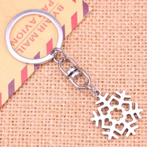 New Fashion Keychain 29*23 mm snow snowflake Pendants DIY Men Jewelry Car Key Chain Ring Holder Souvenir For Gift
