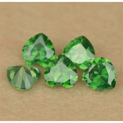 Wholesale 3*3~10*10mm 5A Synthetic Cubic Zirconia Stone Heart Shape Cut Light Green Color Loose CZ Gems Beads For Jewelry DIY