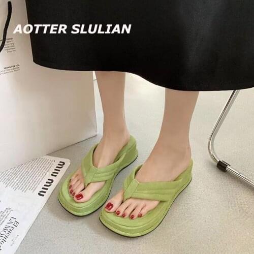 Candy Colors Flip Flop Thick Bottom Slipper Brand Designer Clip Toe Shoes Sweet Female Slipper Platform Sandal Slides Beach Shoe