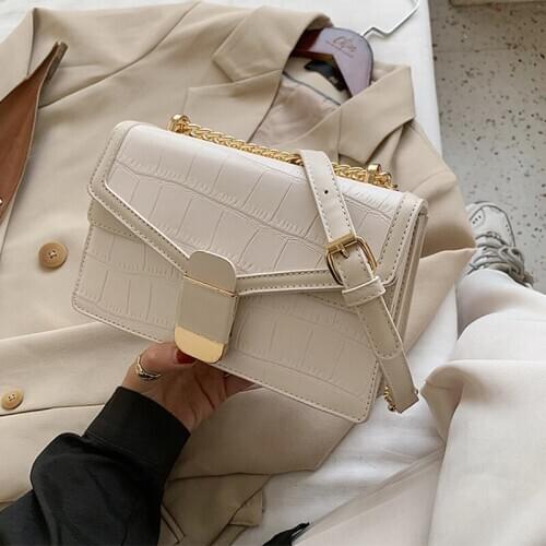 Women chain solid color messenger bag popular fashion all-match single shoulder messenger bag 2020 new Handbags and purse