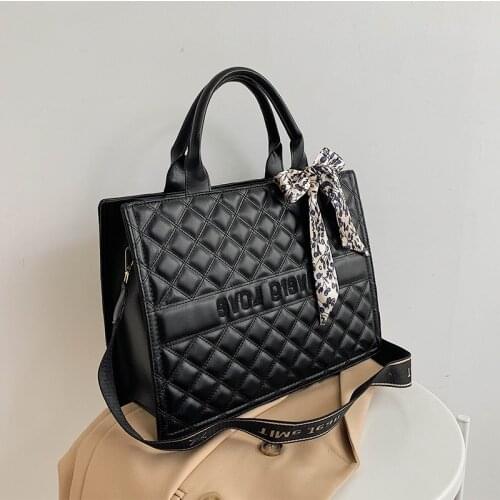 COUSCOUS Travel Bags