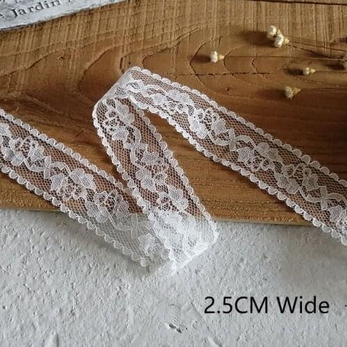 2.5CM Wide White Kwaliteit Kant Trim Lint Stof Hoge Kwaliteit Hollow Materiaal Lace Applique Craft Jurk Rok Naaien Accessoires